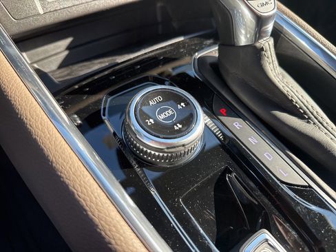 New 2026 GMC Canyon Denali image 34