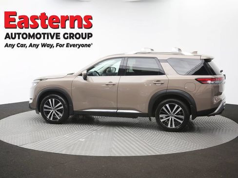 Used 2023 Nissan Pathfinder Platinum w/ Cargo Package AWD/4WD image 64