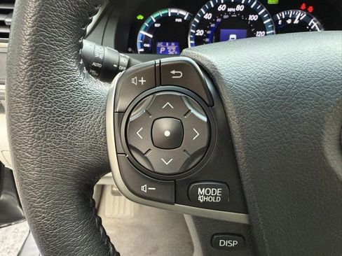 Used 2012 Toyota Camry XLE image 12