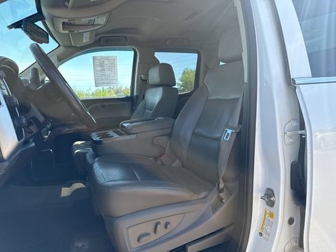 Used 2016 GMC Sierra 1500 SLT w/ Suspension Package, Off-Road AWD/4WD image 6
