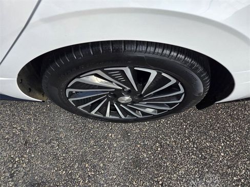 Used 2021 Hyundai Sonata SEL image 7