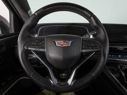 Used 2023 Cadillac Escalade V w/ LPO, ONYX Package AWD/4WD image 18