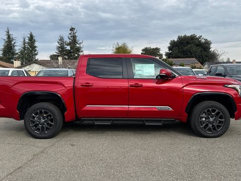 New 2025 Toyota Tundra Platinum image 9