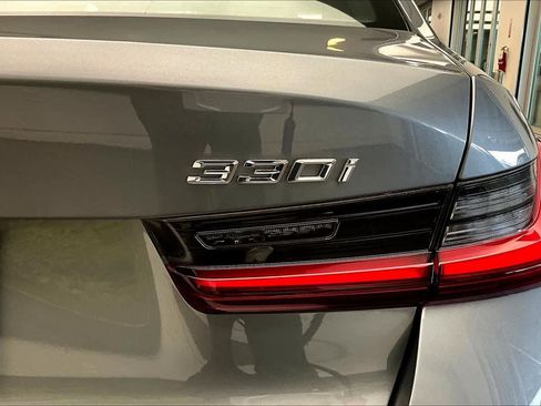 Used 2025 BMW 330i Sedan RWD image 10