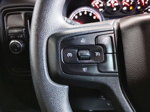 Used 2022 Chevrolet Silverado 1500 Custom RWD image 22