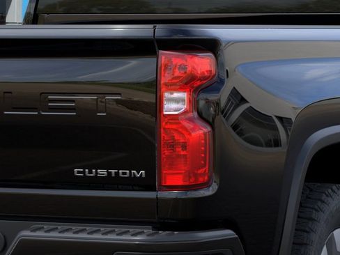 New 2026 Chevrolet Silverado 2500 Custom w/ Custom Value Package AWD/4WD image 11