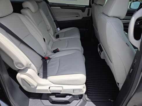 New 2026 Honda Odyssey EX-L image 24
