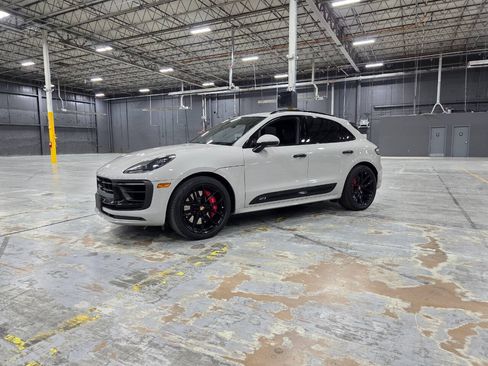 Used 2023 Porsche Macan GTS AWD/4WD image 22