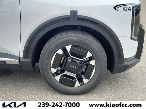 New 2027 Kia Telluride EX FWD image 7