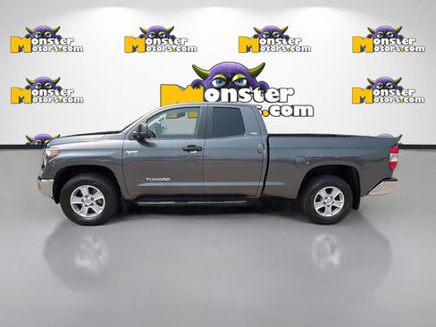 Used 2018 Toyota Tundra SR5 AWD/4WD image 8