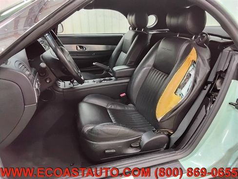 Used 2004 Ford Thunderbird RWD image 10