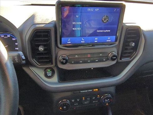 Used 2021 Ford Bronco Sport Badlands image 10