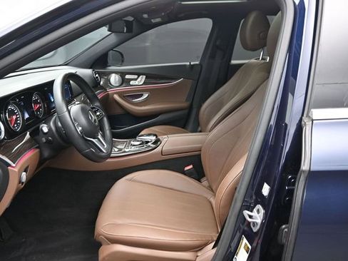 Used 2019 Mercedes-Benz E 300 image 11