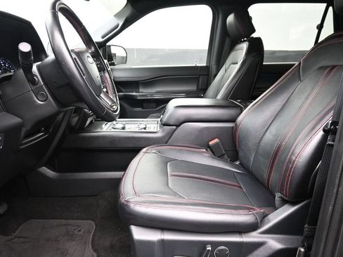 Used 2019 Ford Expedition Limited w/ Equipment Group 303A AWD/4WD image 20