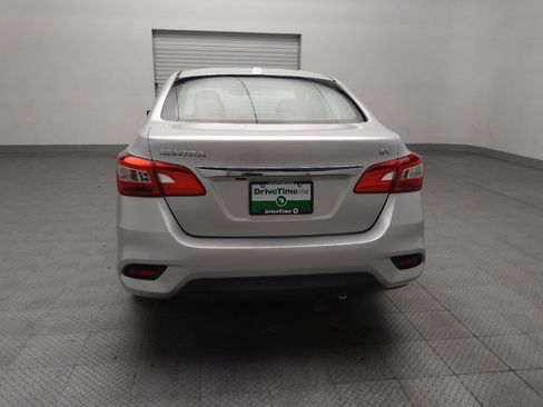 Used 2019 Nissan Sentra SV FWD image 6