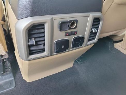Used 2017 Ford F150 Lariat w/ Equipment Group 502A Luxury AWD/4WD image 12
