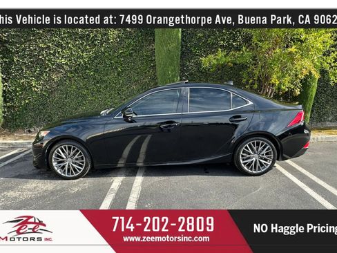 Used 2014 Lexus IS 250 w/ Navigation Package RWD image 10