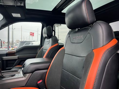 Used 2017 Ford F150 Raptor w/ Equipment Group 802A Luxury image 55