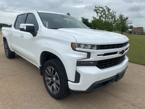 Used 2020 Chevrolet Silverado 1500 LT w/ Texas Edition image 7