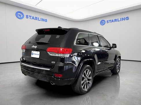 Used 2017 Jeep Grand Cherokee Overland image 8