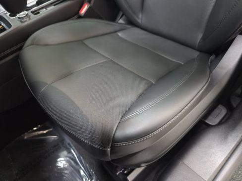 Used 2025 Lincoln Corsair AWD w/ Equipment Group 101A image 25