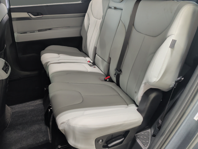Certified 2025 Hyundai Palisade SEL AWD/4WD image 24