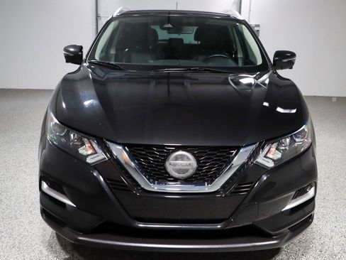 Used 2020 Nissan Rogue Sport SL image 4