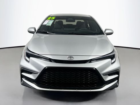 Used 2025 Toyota Corolla SE FWD image 11