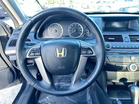 Used 2012 Honda Accord SE image 18