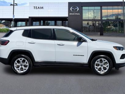 Used 2025 Jeep Compass Latitude