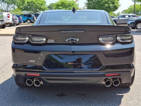 Used 2023 Chevrolet Camaro SS RWD image 7