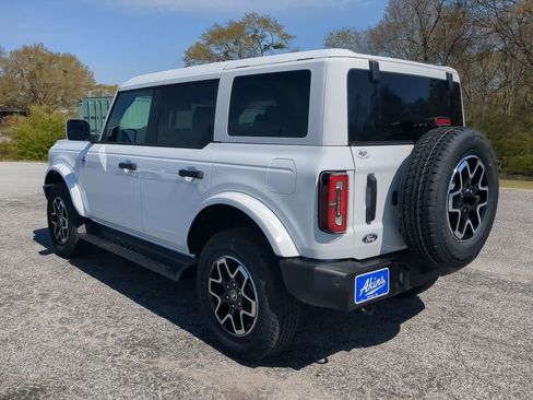 New 2026 Ford Bronco Outer Banks image 5