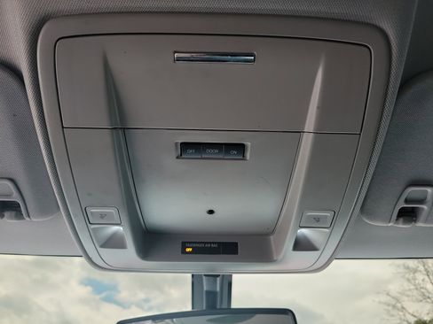 Used 2017 Chevrolet Silverado 1500 LT w/ All Star Edition image 29