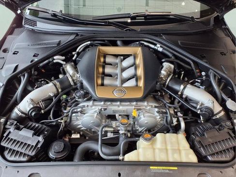 Certified 2024 Nissan GT-R w/ Floor Mat Package AWD/4WD image 10