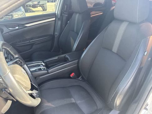 Used 2021 Honda Civic Sport image 11