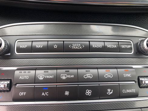 Certified 2023 Hyundai Santa Fe SEL AWD/4WD image 14