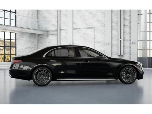 New 2026 Mercedes-Benz S 580 4MATIC Sedan image 17