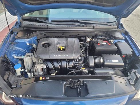 Used 2018 Hyundai Elantra SEL w/ Cargo Package image 19