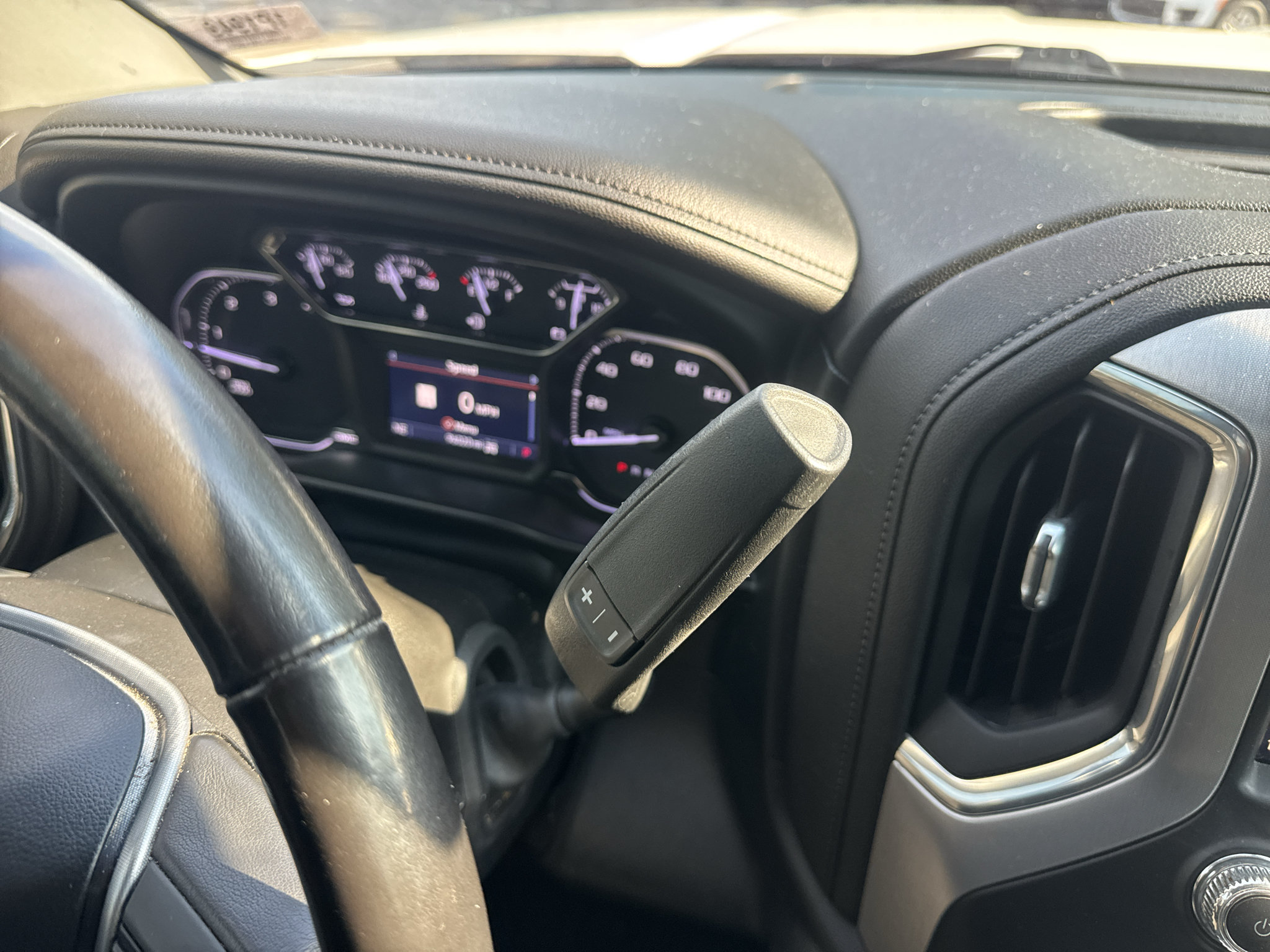Used 2021 GMC Sierra 2500 SLT w/ SLT Premium Package AWD/4WD image 14