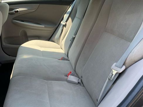 Used 2012 Toyota Corolla LE w/ Premium Pkg FWD image 8