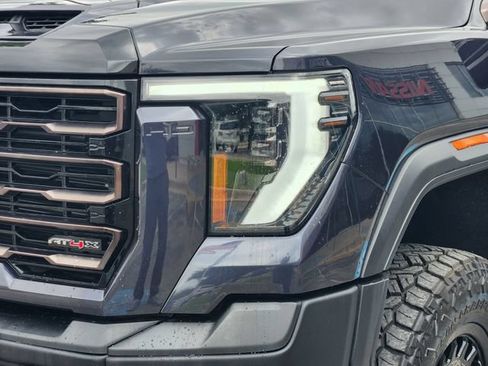 Used 2024 GMC Sierra 2500 AT4X w/ AT4X AEV Edition AWD/4WD image 6