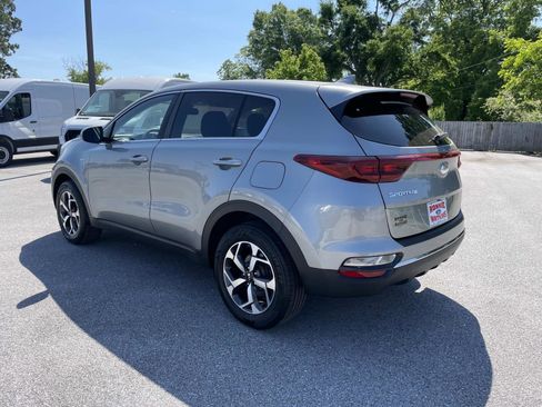 Used 2020 Kia Sportage LX AWD/4WD image 6