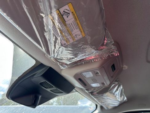 New 2026 Ford Transit 250 Low Roof w/ Load Area Protection Package RWD image 29