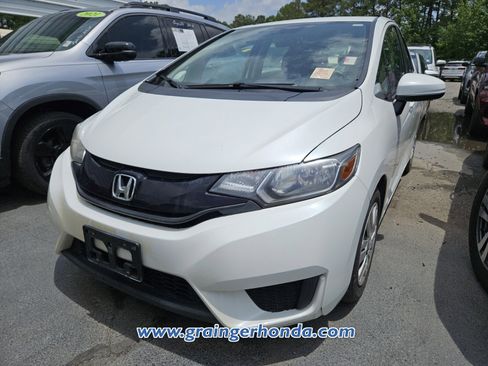 Used 2016 Honda Fit LX image 2