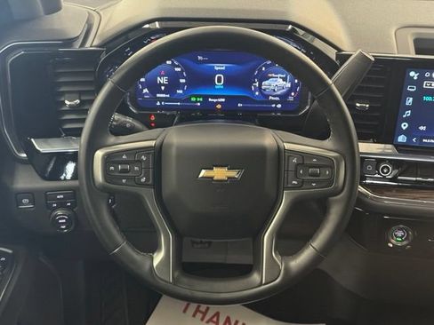 Certified 2023 Chevrolet Silverado 1500 LT AWD/4WD image 11