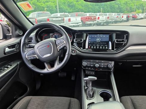 Used 2024 Dodge Durango SXT w/ SXT Blacktop Group AWD/4WD image 16