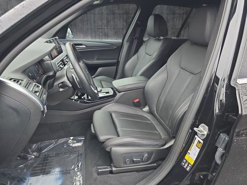 Used 2024 BMW X3 xDrive30i w/ Premium Package image 15