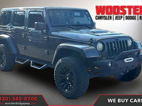 Used 2017 Jeep Wrangler Unlimited Sahara AWD/4WD image 1