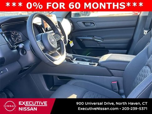 New 2025 Nissan Pathfinder SV w/ Cargo Package image 10