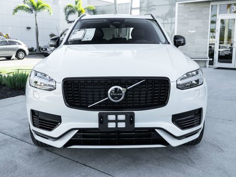 Used 2023 Volvo XC90 T8 Plus w/ Protection Package image 4